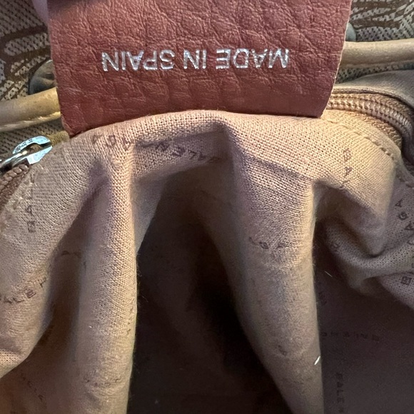 Balenciaga • Vintage Monogram Bucket Bag - Picture 8 of 8